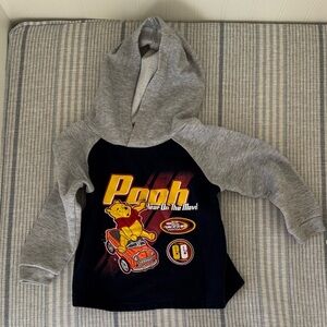 Vintage 2T Pooh hoodie